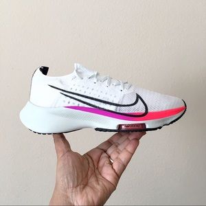 Nike Air Zoom Tempo FK Running Shoes